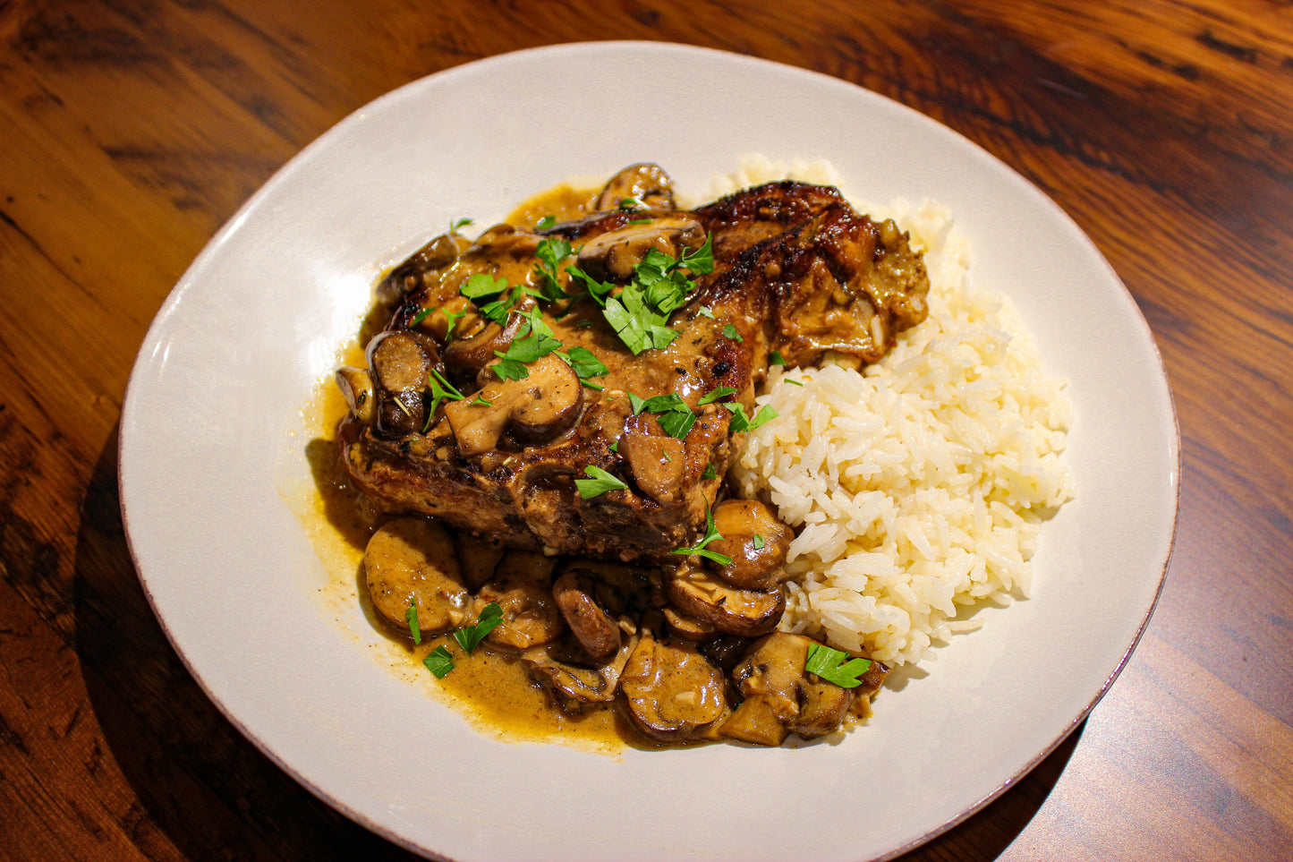 Creamy Garlic Mushroom Pork Chops